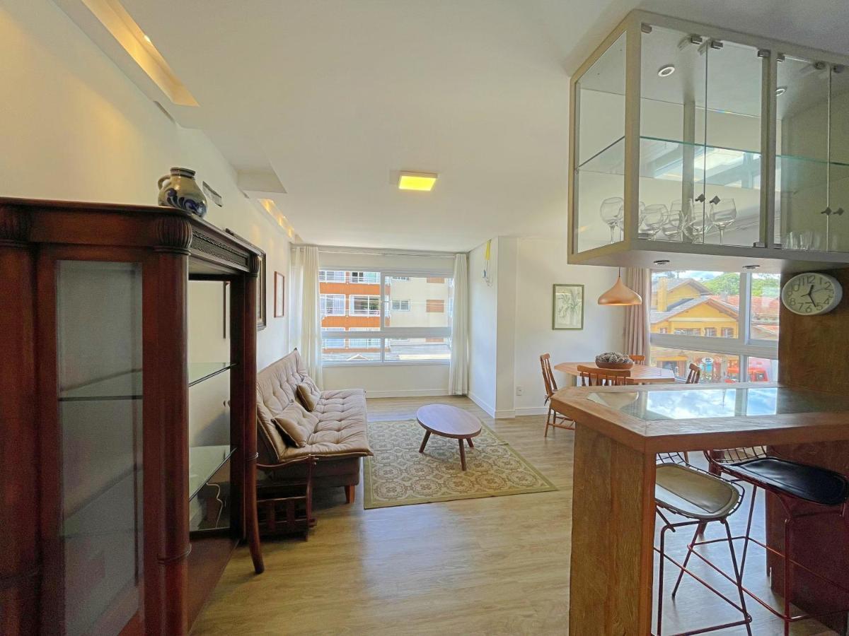 No Coracao De Gramado, A 350M Da Rua Coberta! Apartment Bagian luar foto